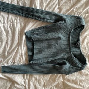 Kendall and Kylie crop top long sleeve